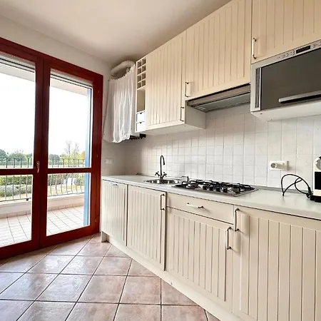 Apartment Le Ginestre-carraro Immobiliare Jesolo Cavallino-Treporti